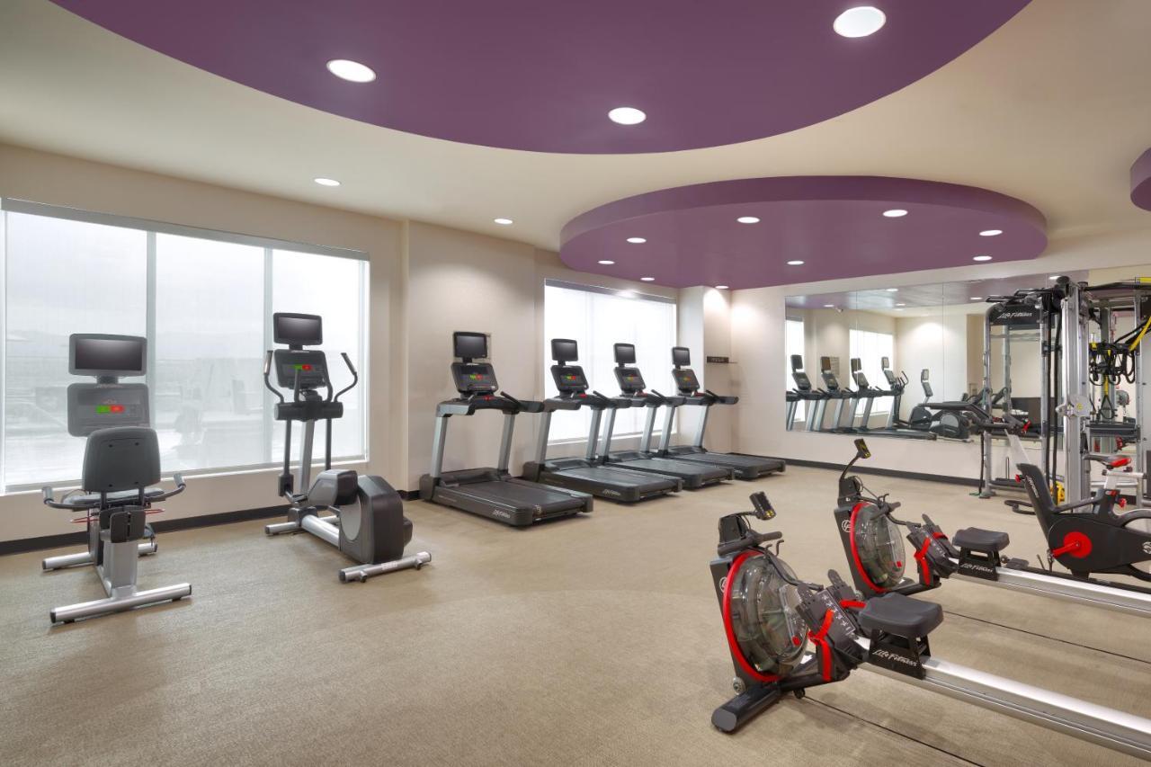 Springhill Suites By Marriott Las Vegas Convention Center Exterior photo