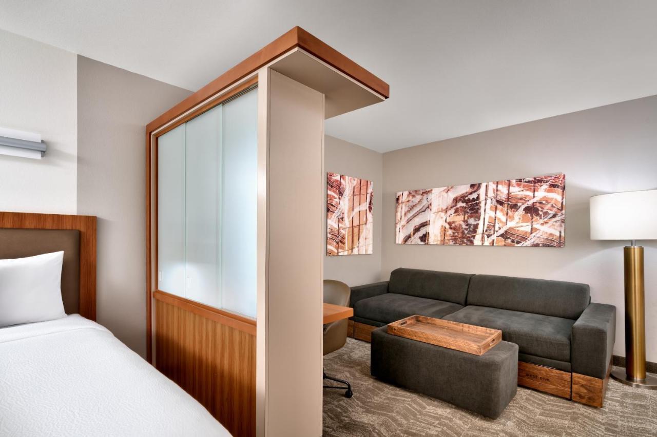 Springhill Suites By Marriott Las Vegas Convention Center Exterior photo