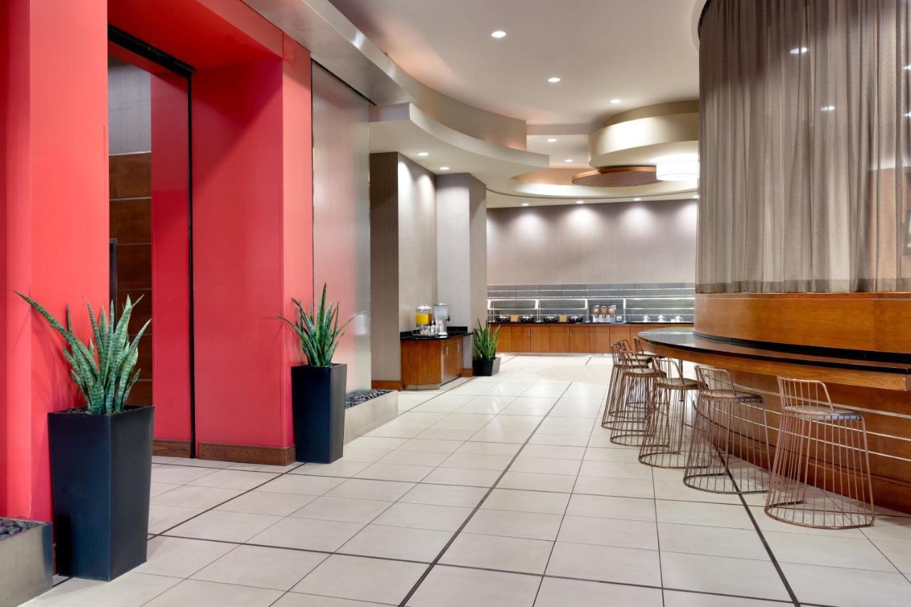 Springhill Suites By Marriott Las Vegas Convention Center Exterior photo