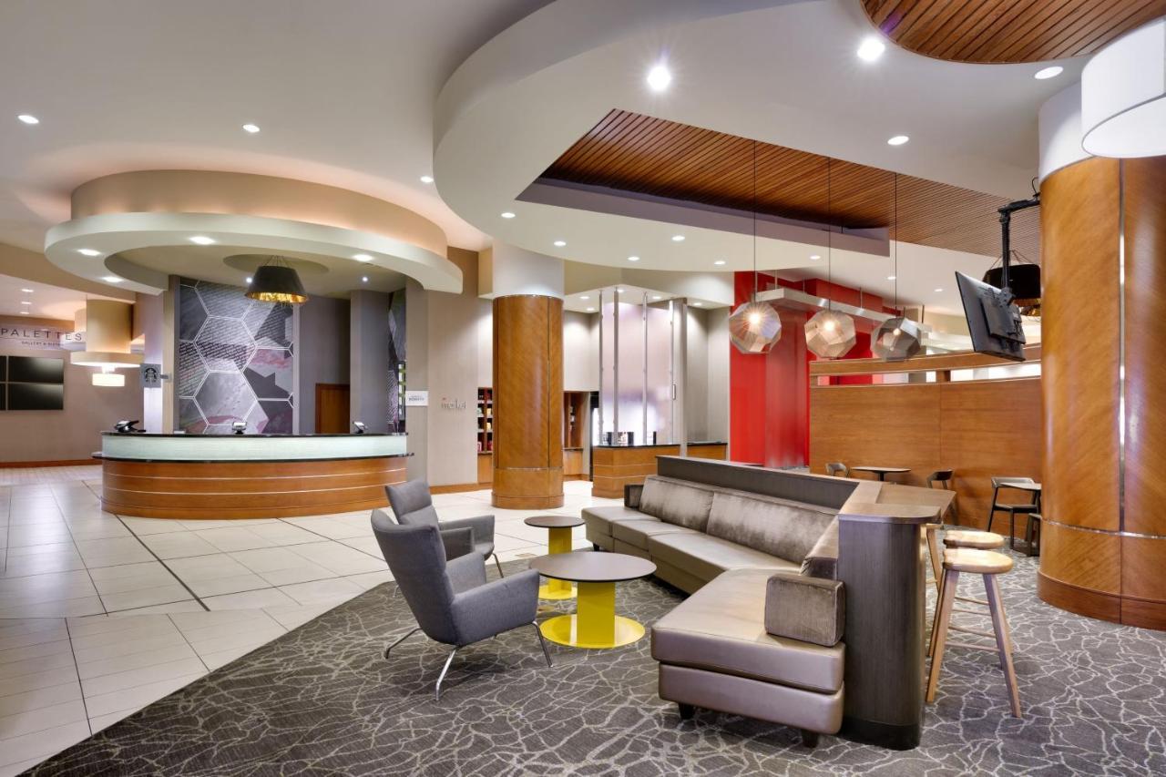 Springhill Suites By Marriott Las Vegas Convention Center Exterior photo