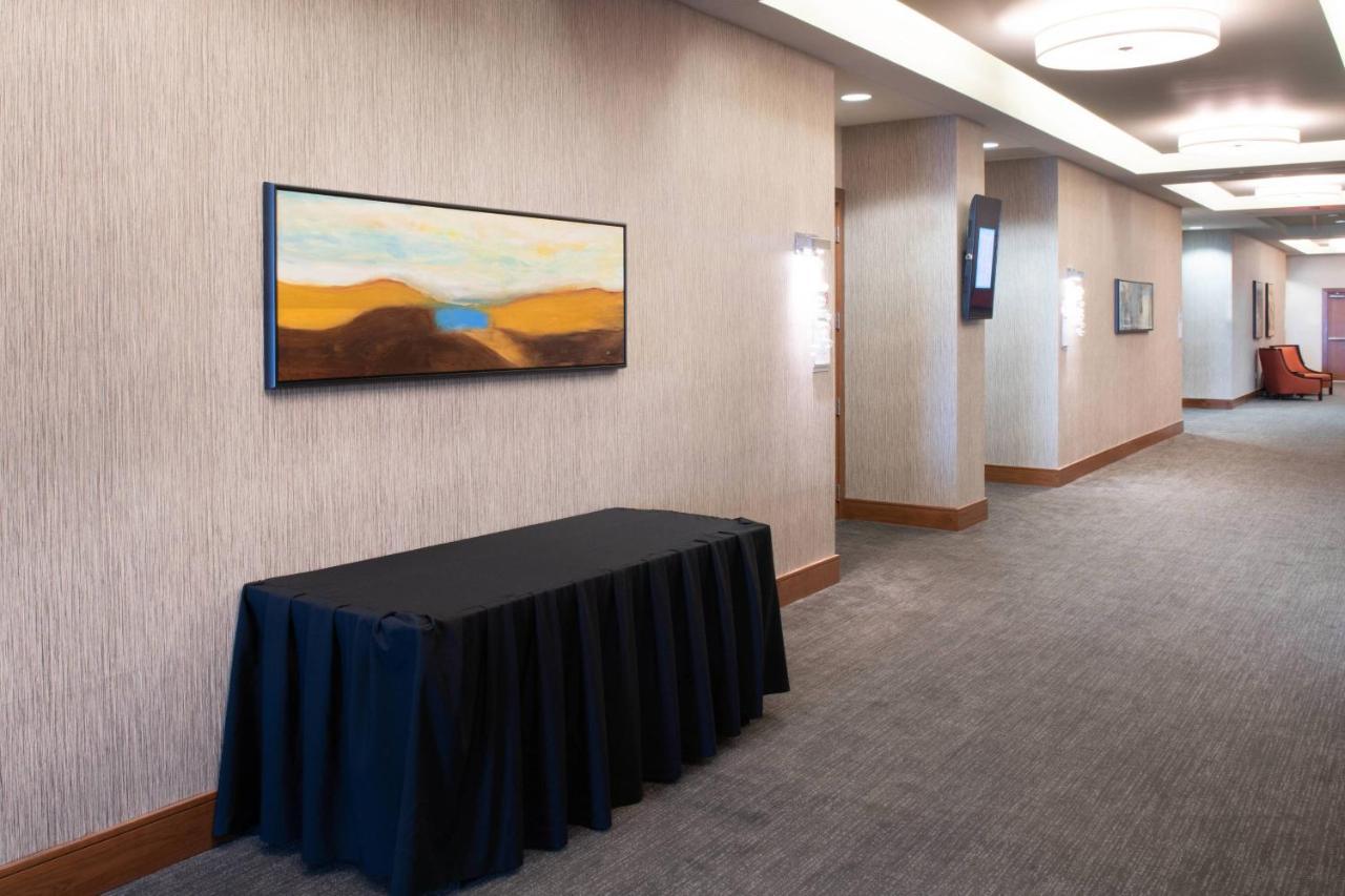 Springhill Suites By Marriott Las Vegas Convention Center Exterior photo