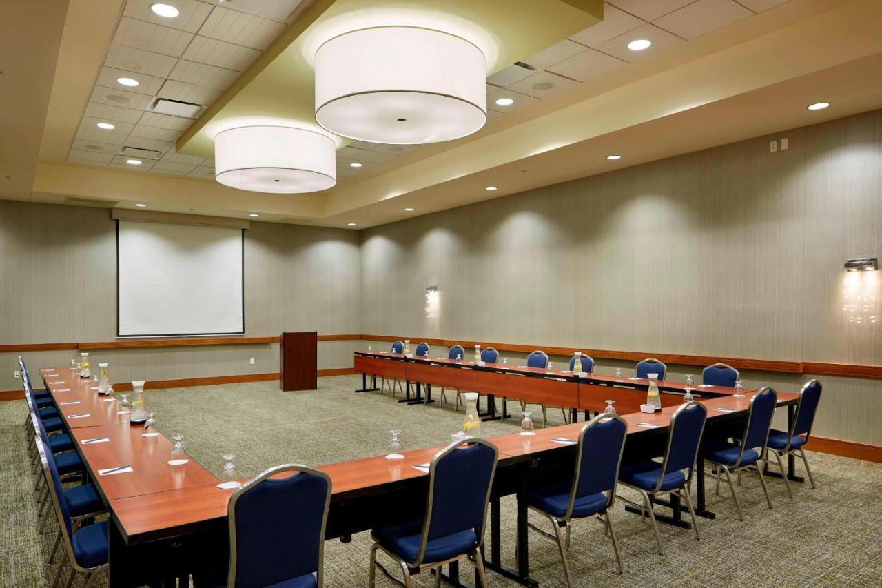 Springhill Suites By Marriott Las Vegas Convention Center Exterior photo