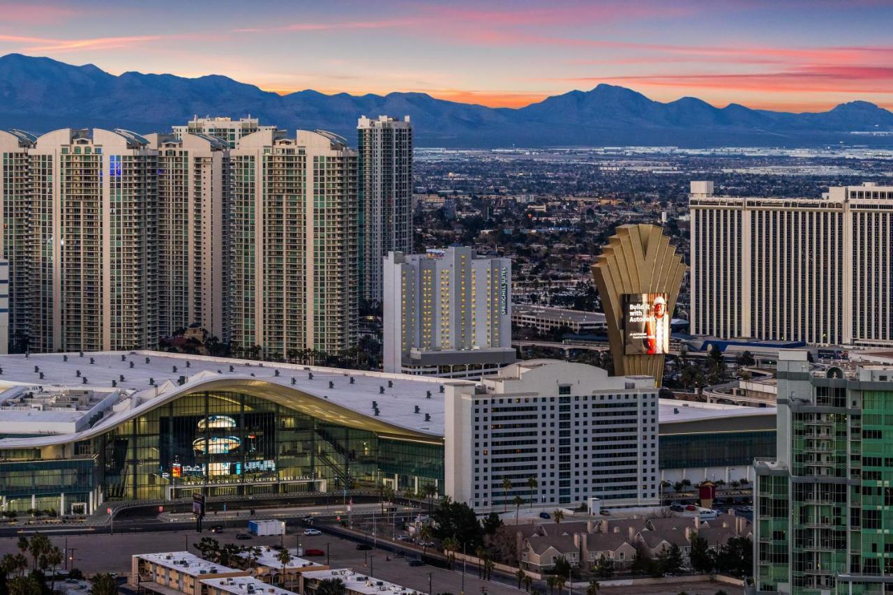 Springhill Suites By Marriott Las Vegas Convention Center Exterior photo