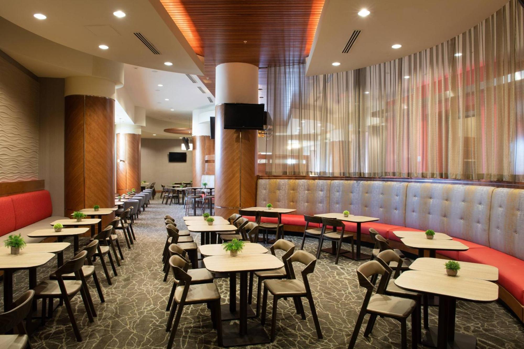 Springhill Suites By Marriott Las Vegas Convention Center Exterior photo